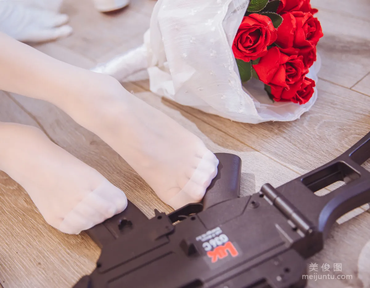 [網紅Coser] 日奈嬌 《g36c 禮服》 寫真集 40