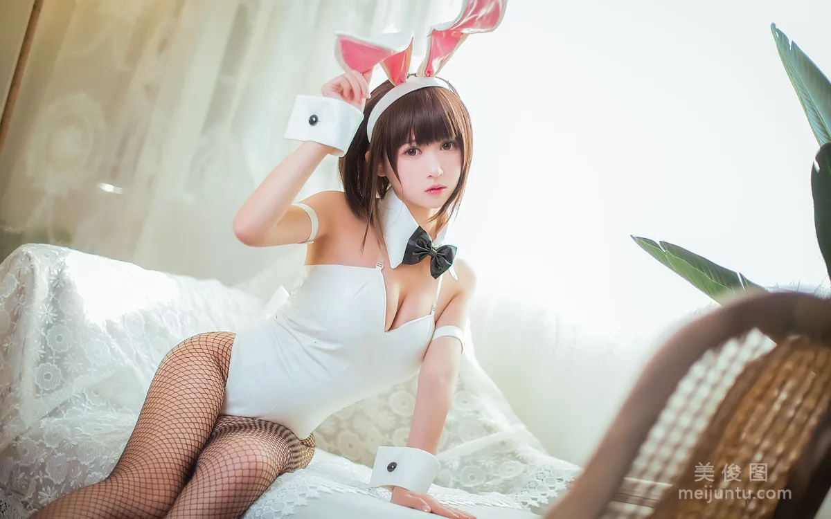 Coser鳗鱼霏儿 《圣人惠 兔女郎》 写真集7
