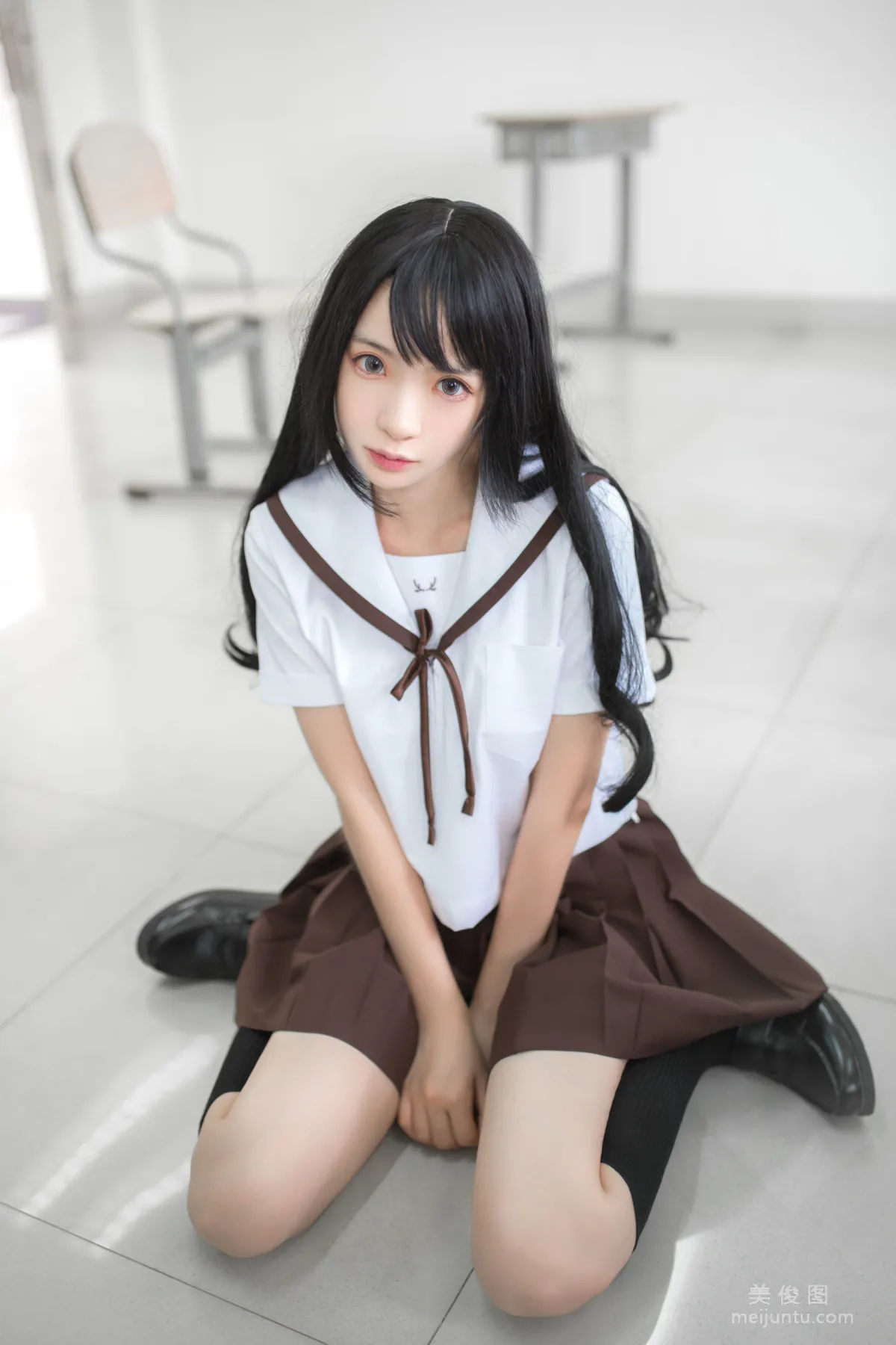 疯猫ss 《教室JK学妹的性感》 写真集21