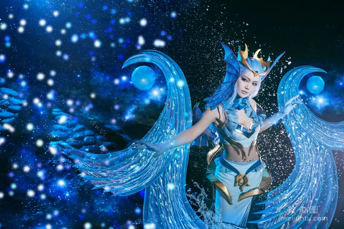 Coser戚顧兒MIKI 《王者榮耀 武則天海洋之心》 寫真集 10