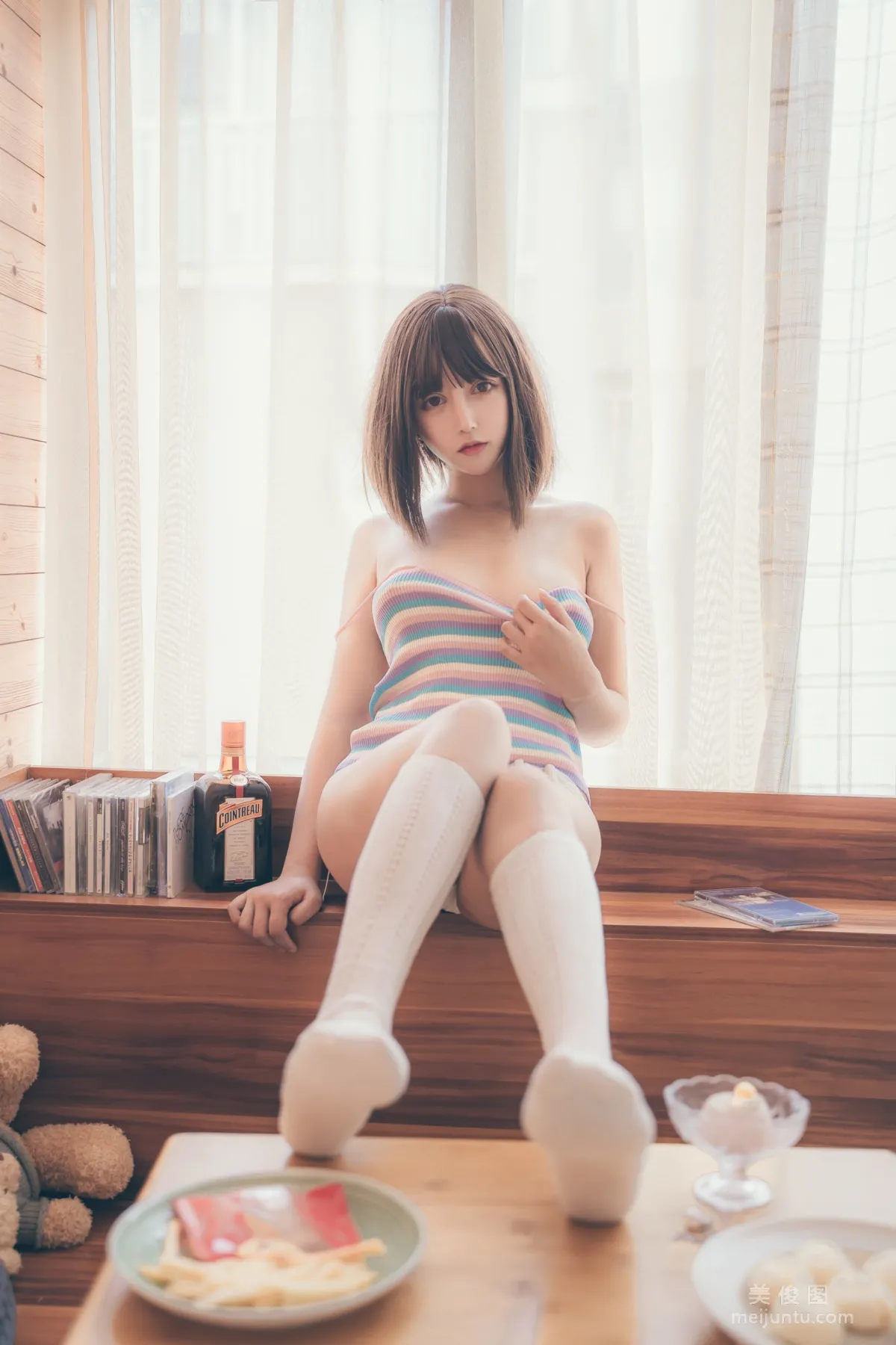 [美女Coser] 米線線sama 《複古性感》 寫真集 26