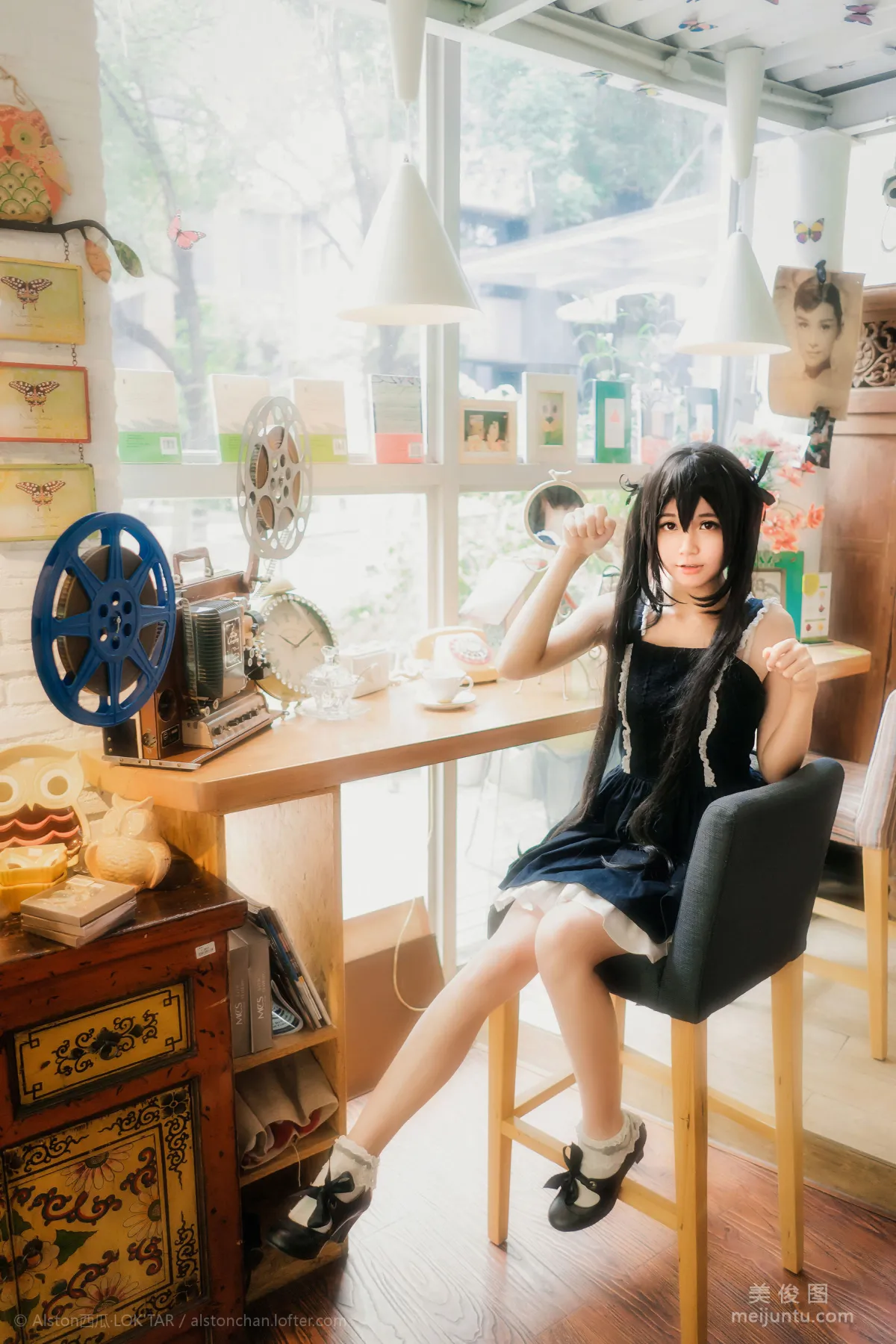 [美女Coser] 桜桃喵 《中野忻》 寫真集 9