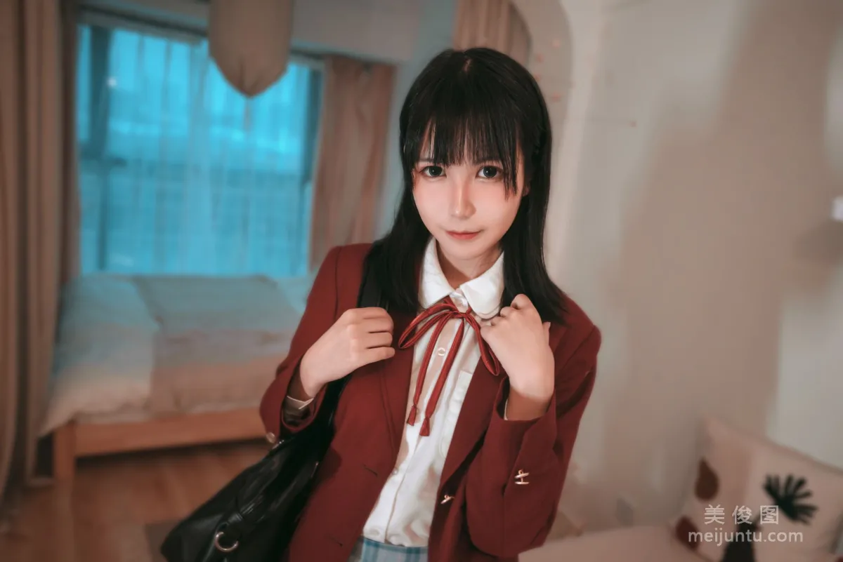 [網紅Coser] 逐月su 《女兒的朋友》 寫真集 3