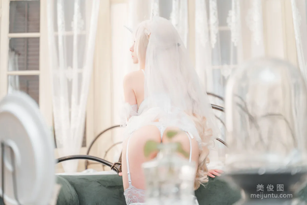 [網紅美女Coser] rioko涼涼子 《獨角獸》 寫真集 20