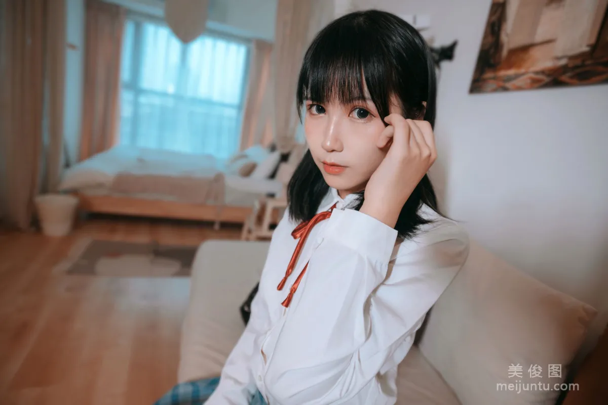 [網紅Coser] 逐月su 《女兒的朋友》 寫真集 7