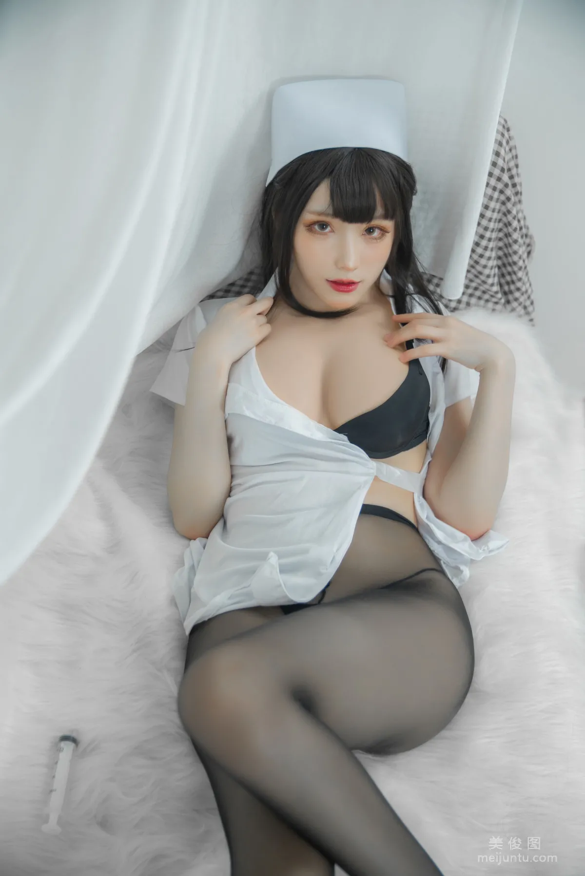 起司塊wii 《白色護士》 寫真集 22