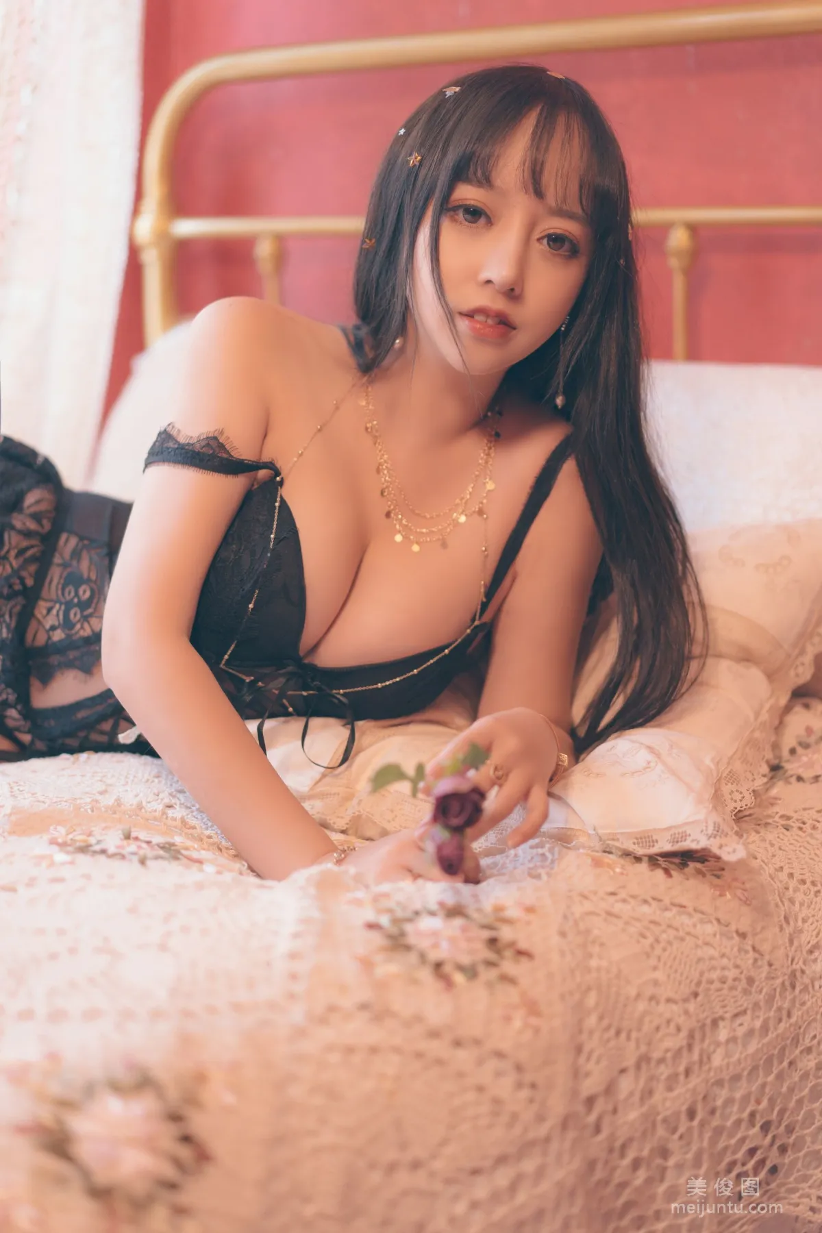 米線線sama 《6點半的月亮》 寫真集 12