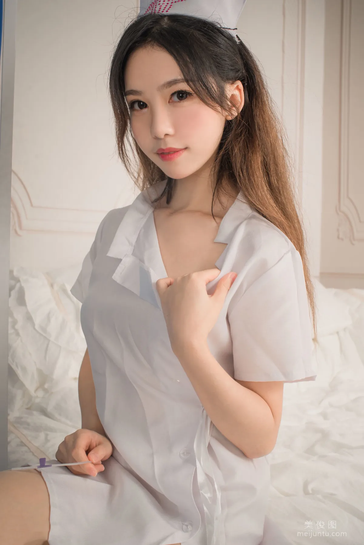 抖娘-利世 《俏皮小護士》 寫真集 31