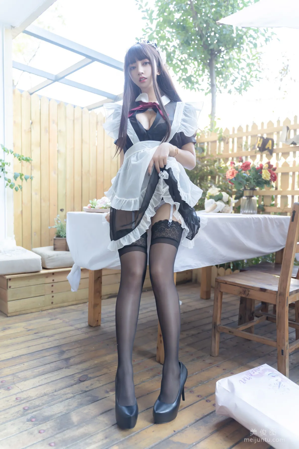 [美女Coser] 米线线sama 《透明女仆》 写真集7