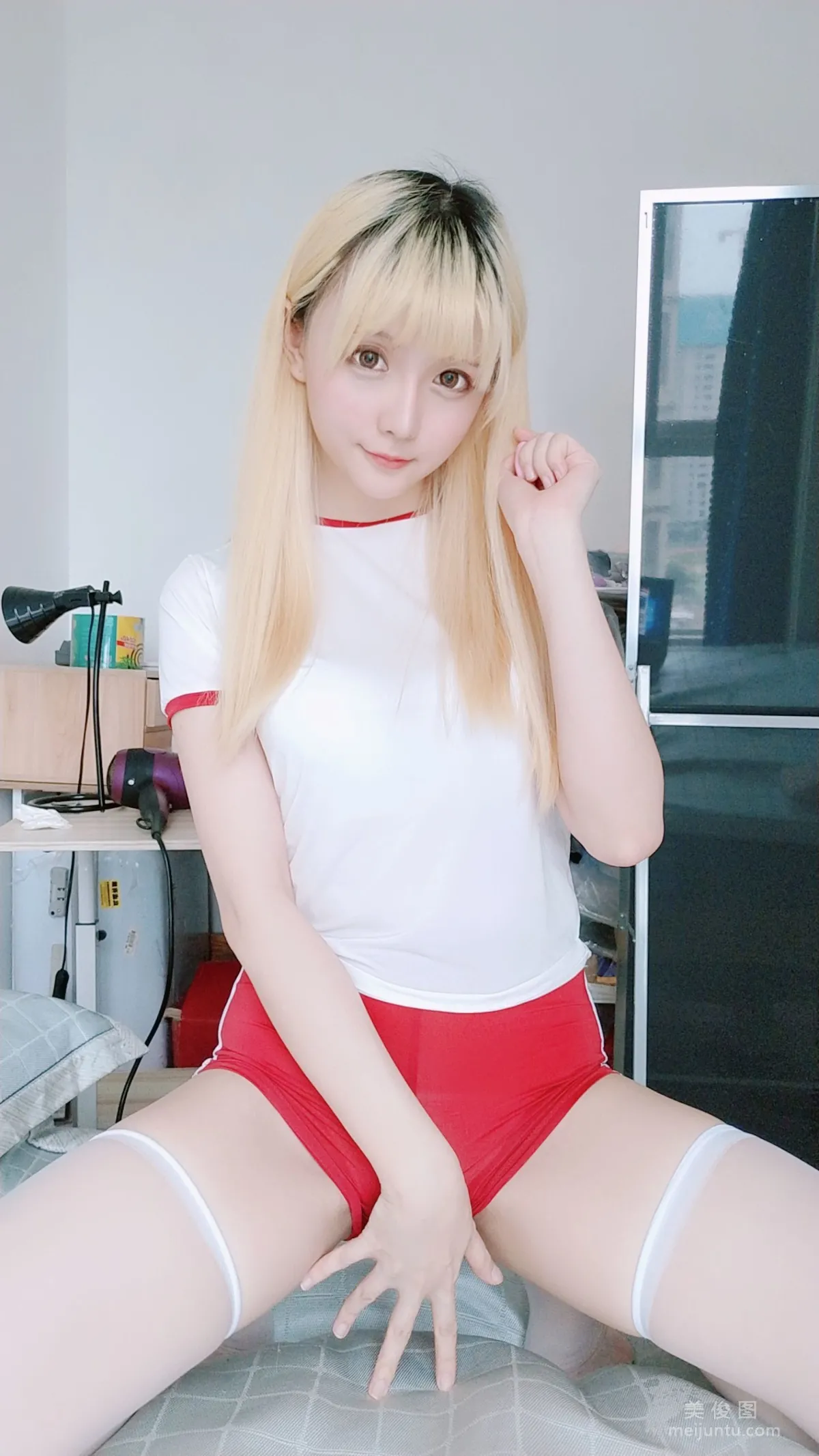 [網紅Coser] 星之遲遲 《體操服》 寫真集 16