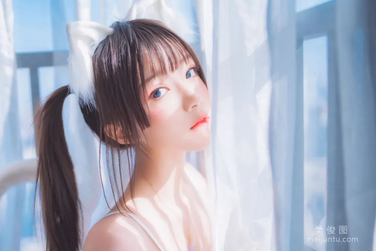 [美女Coser] 桜桃喵 《一隻愛戀》 寫真集 29