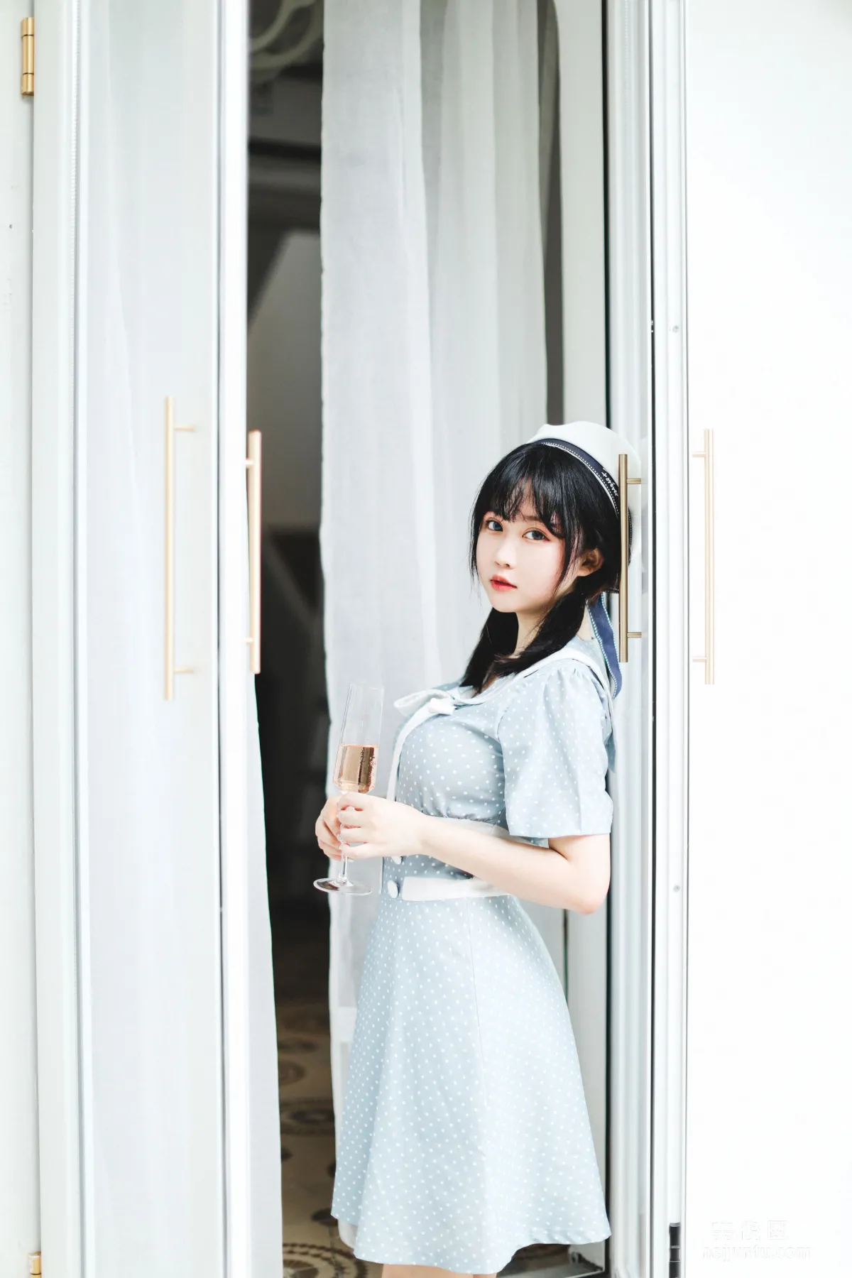 [美女Coser] 是依酱呀 《欧风》 写真集8
