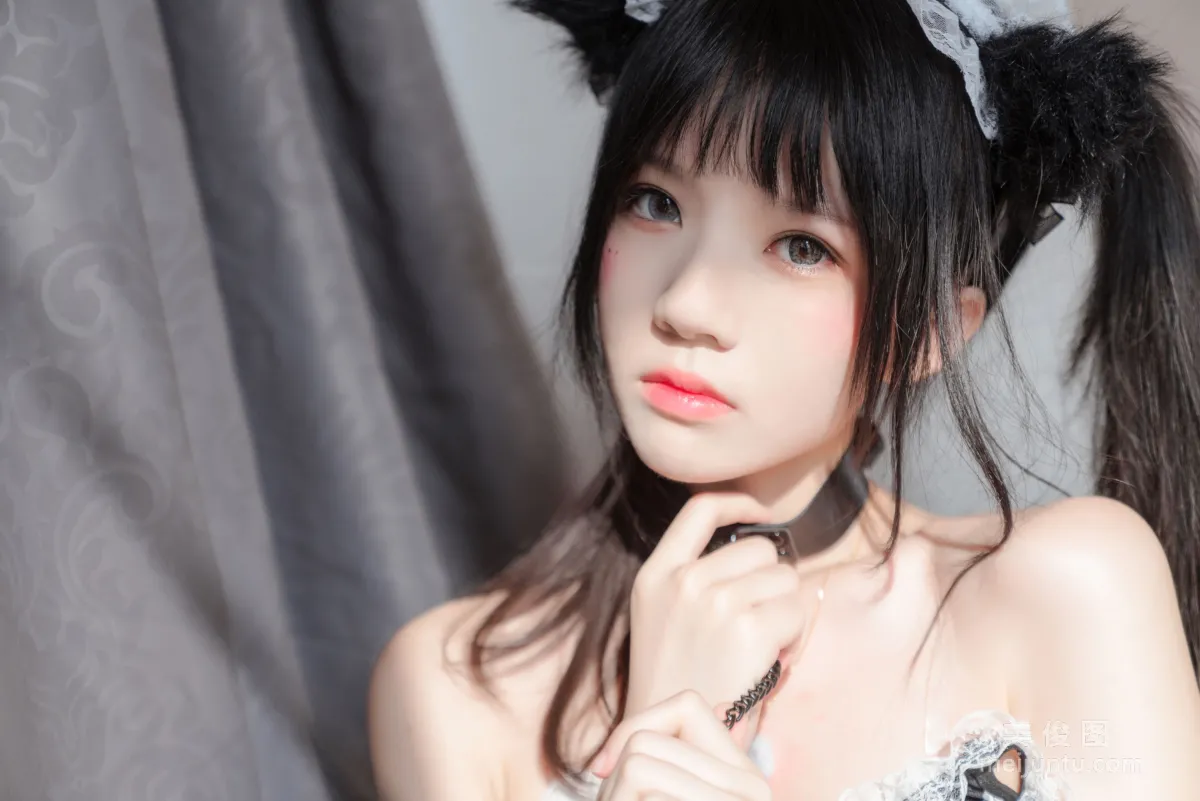 [美女Coser] 桜桃喵 《黑猫妹抖》 写真集21