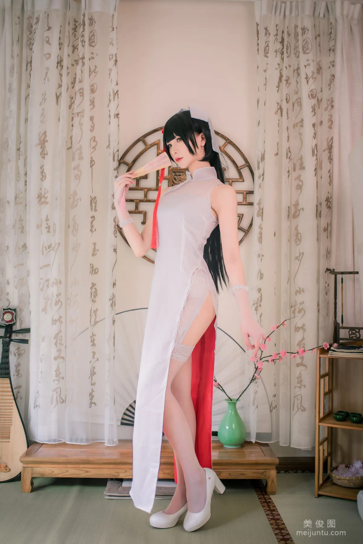 [網紅美女Coser] 拼音拼嘤嘤 《高雄旗袍》 寫真集 3