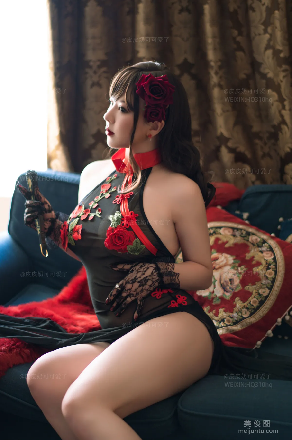 [美女Coser] 皮皮奶可可愛了啦 《玫瑰》 寫真集 22