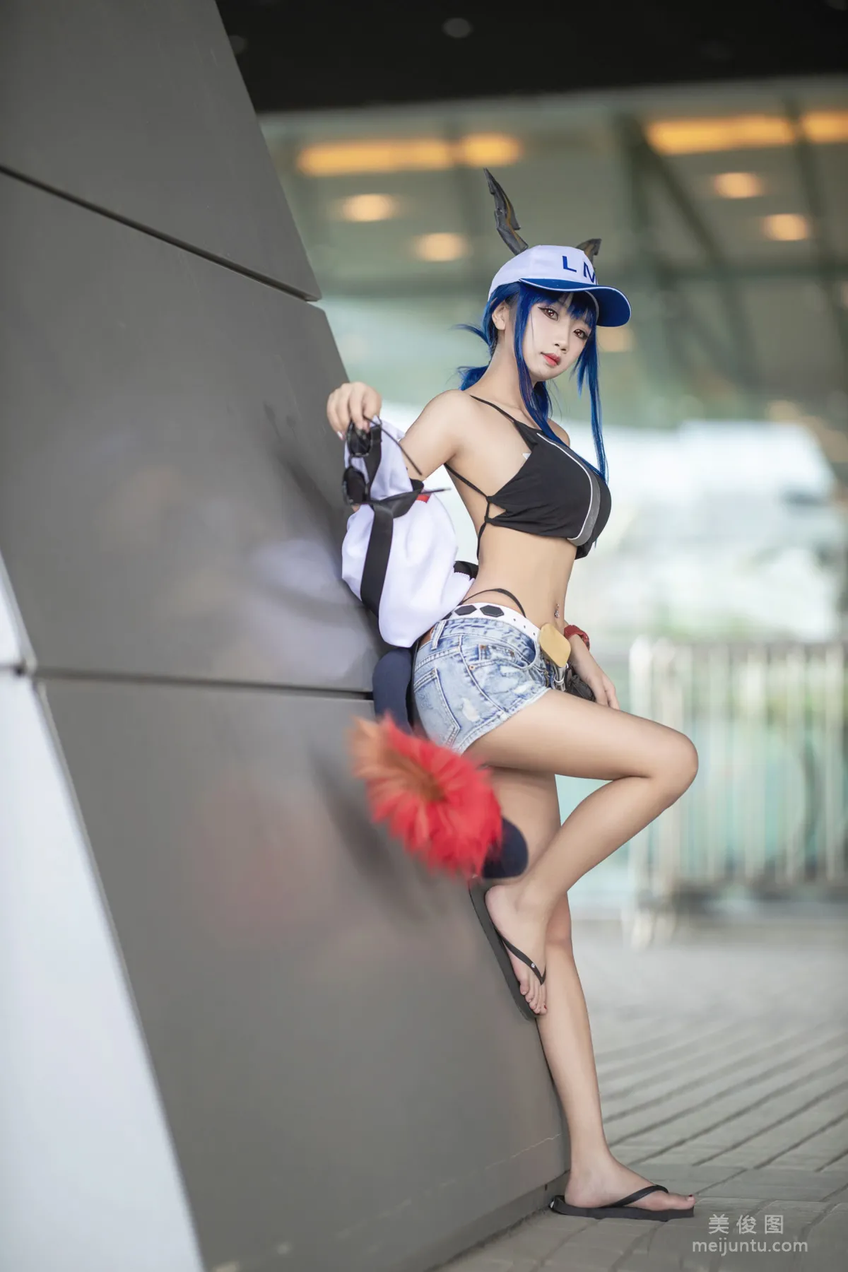 [美女Coser] 鬼畜瑤 《女遊客c》 寫真集 10