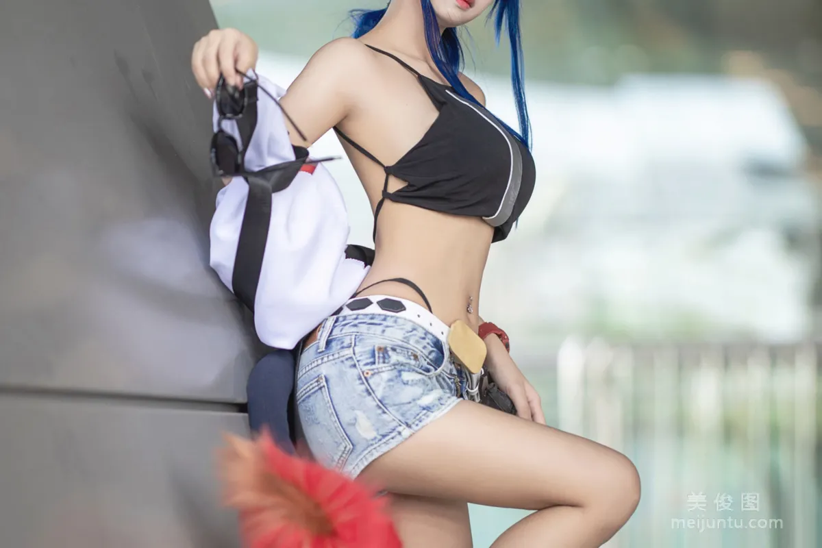 [美女Coser] 鬼畜瑶 《女游客c》 写真集3