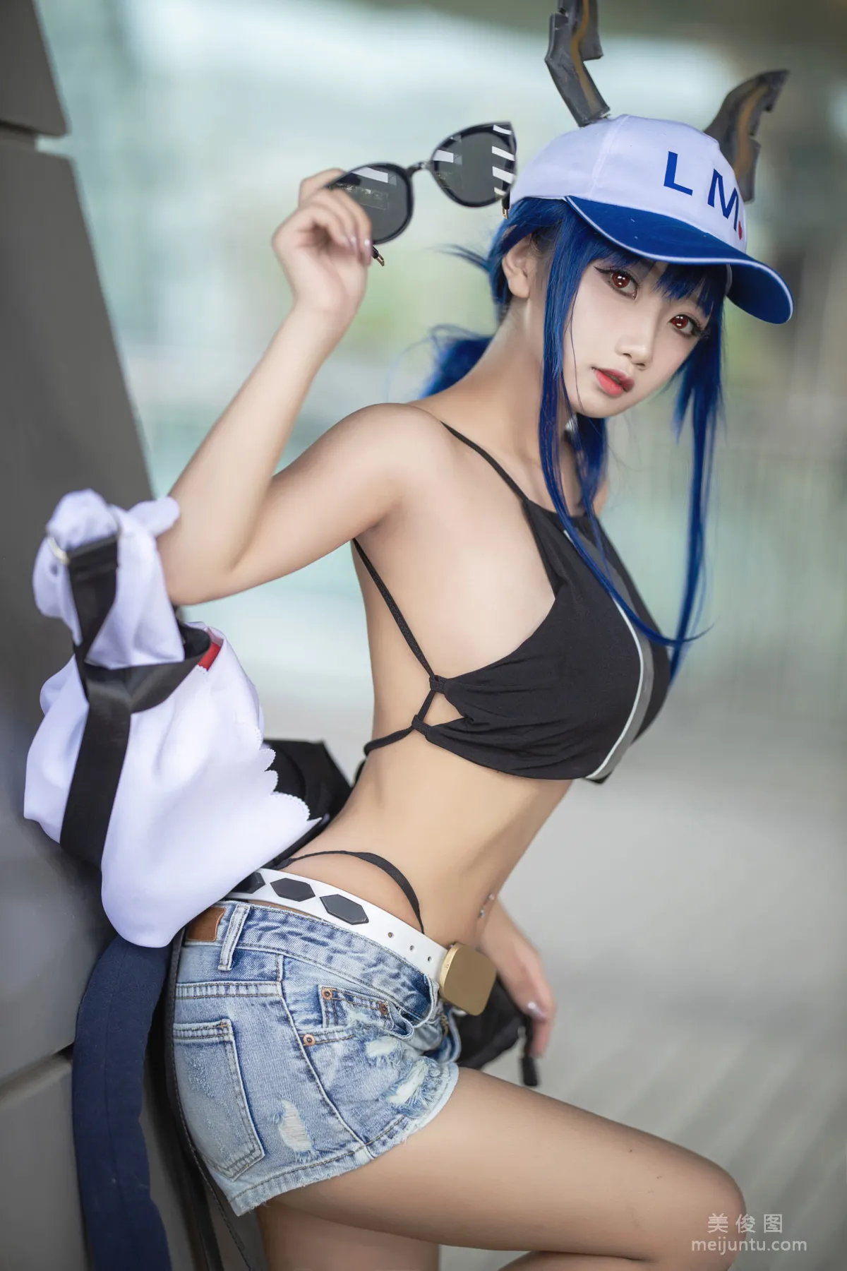 [美女Coser] 鬼畜瑤 《女遊客c》 寫真集 11