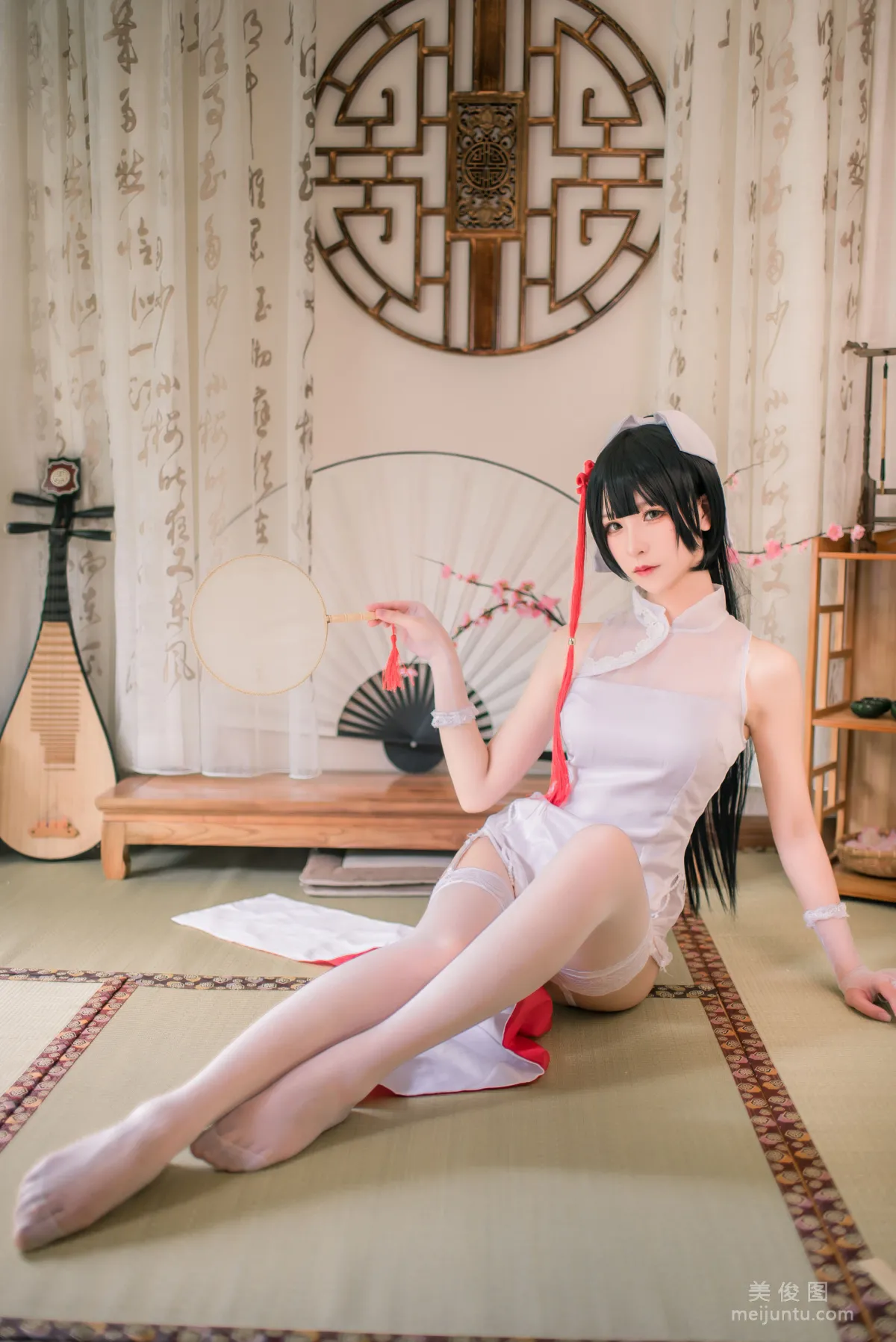 [網紅美女Coser] 拼音拼嘤嘤 《高雄旗袍》 寫真集 13