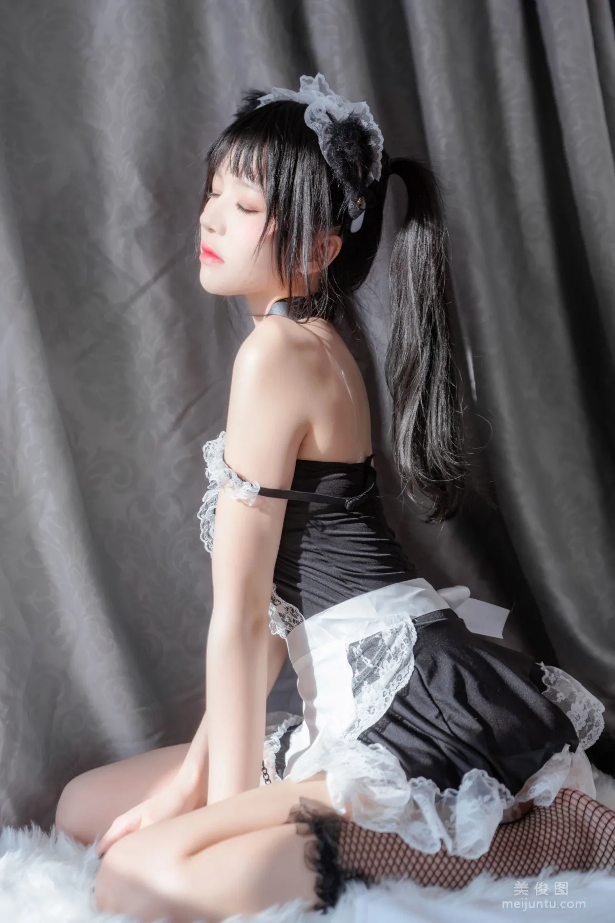 [美女Coser] 桜桃喵 《黑猫妹抖》 写真集12