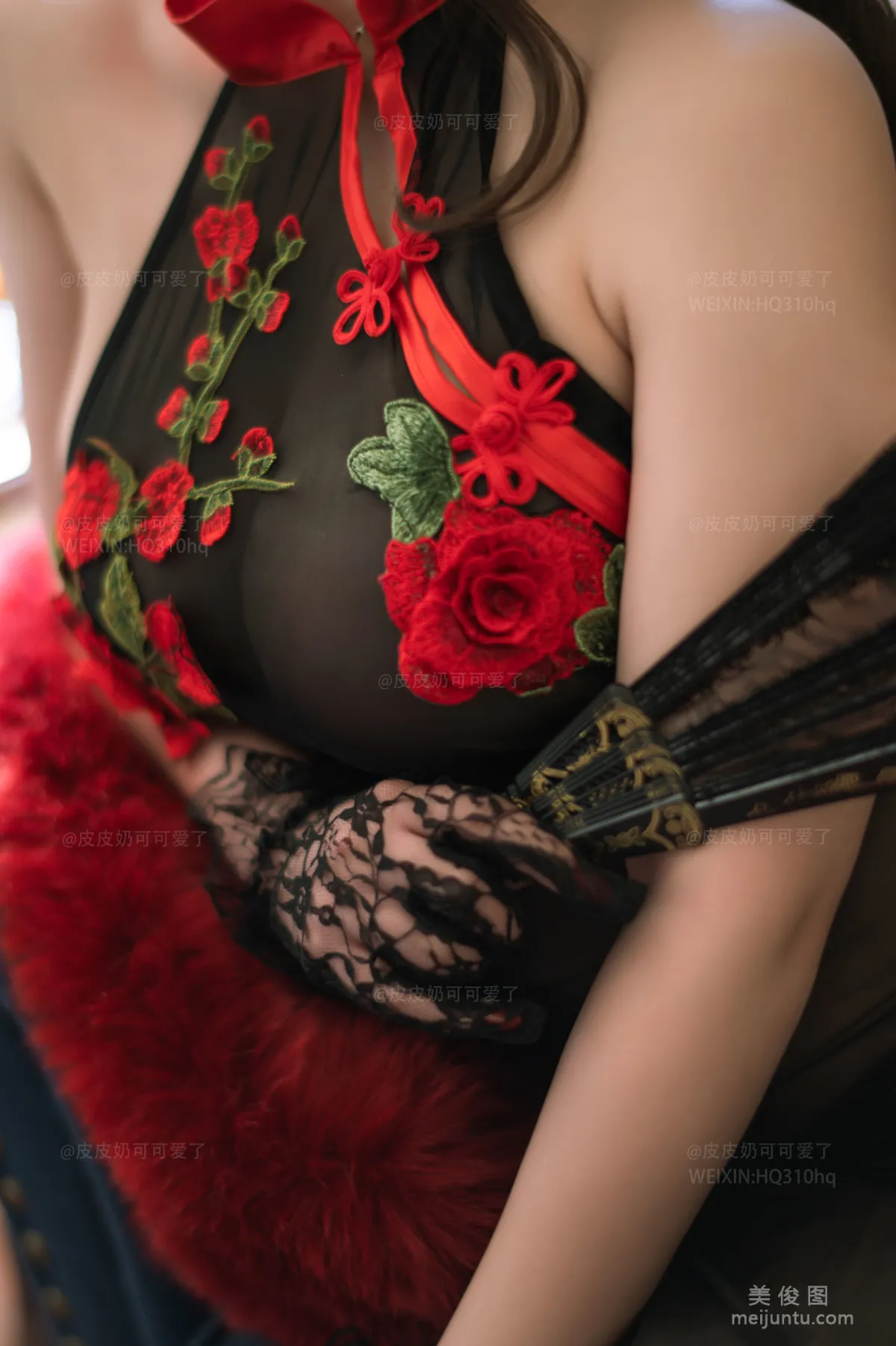 [美女Coser] 皮皮奶可可愛了啦 《玫瑰》 寫真集 43