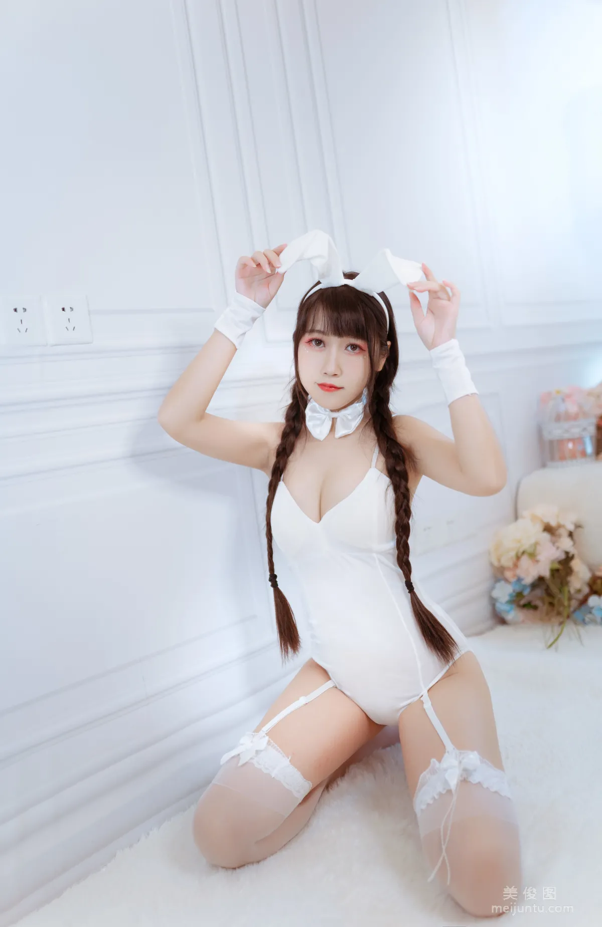 美女Coser不呆猫 《白色兔女郎》 写真集7