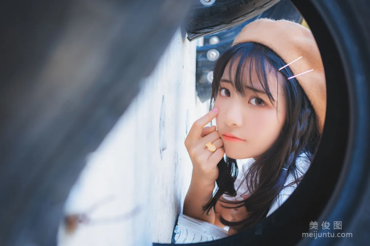 [网红Coser] 西瓜 《白云森林》 写真集17