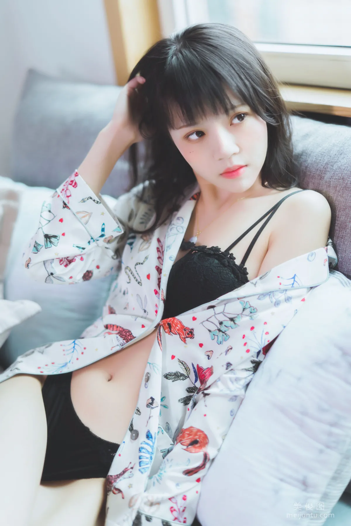 [美女Coser] 桜桃喵 《倦》 写真集1