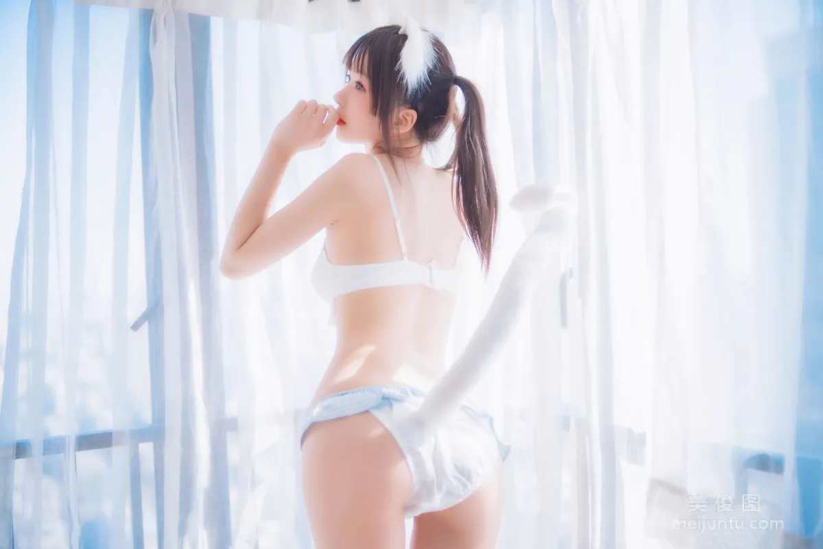 [美女Coser] 桜桃喵 《一隻愛戀》 寫真集 23