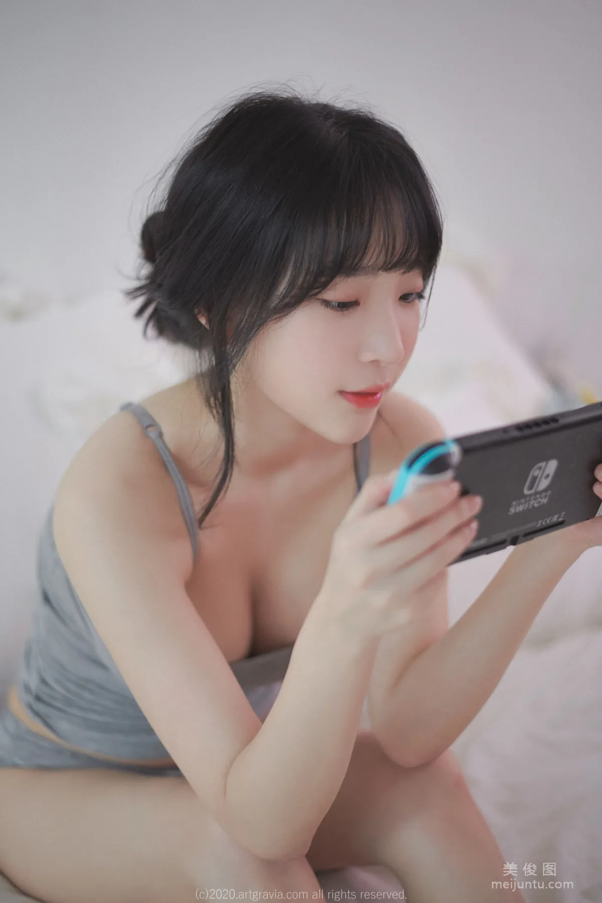 姜仁卿 《巨乳吊帶背心少女》 [ARTGRAVIA] VOL.161 寫真集 21