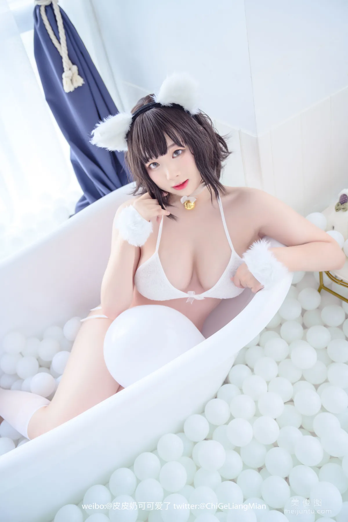 [美女Coser] 皮皮奶可可愛了啦 《白貓》 寫真集 20