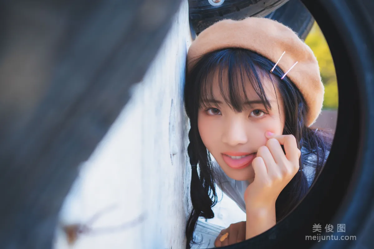 [網紅Coser] 西瓜 《白雲森林》 寫真集 19