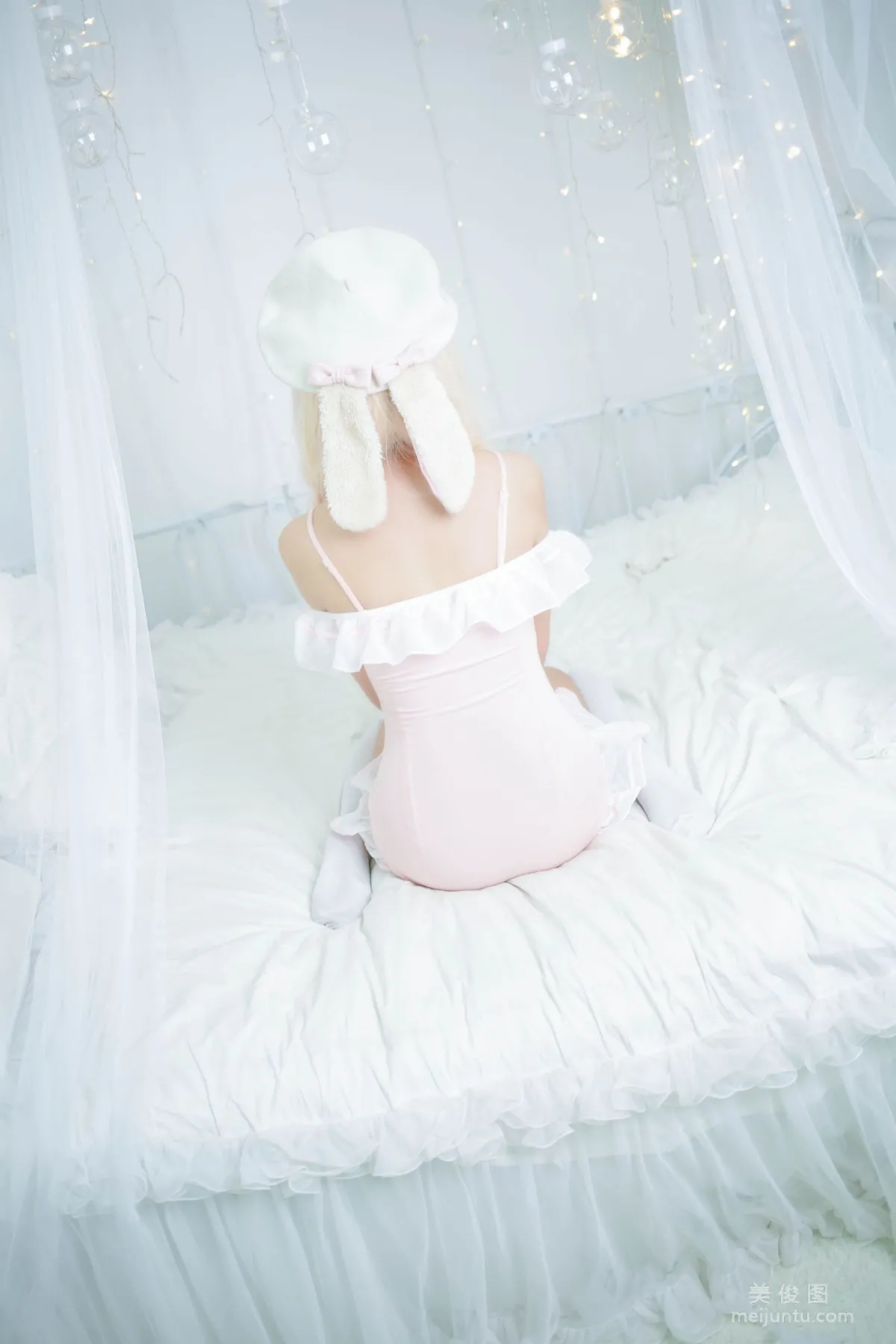 Coser蜜嘟喵 《粉色泳衣》 写真集26