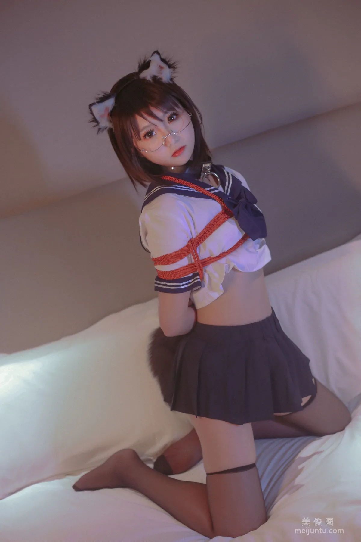[美女Coser] 是青水 《貓耳調教》 寫真集 1
