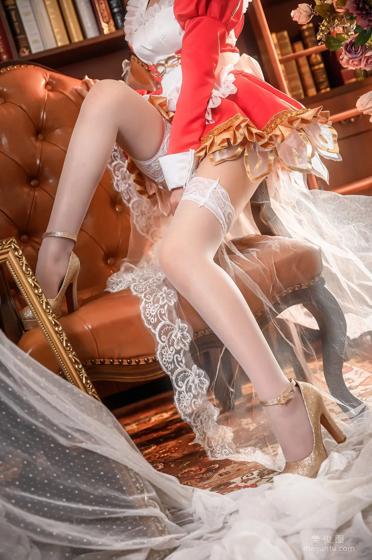 美女Coser羽生三未 《尼禄》 写真集10