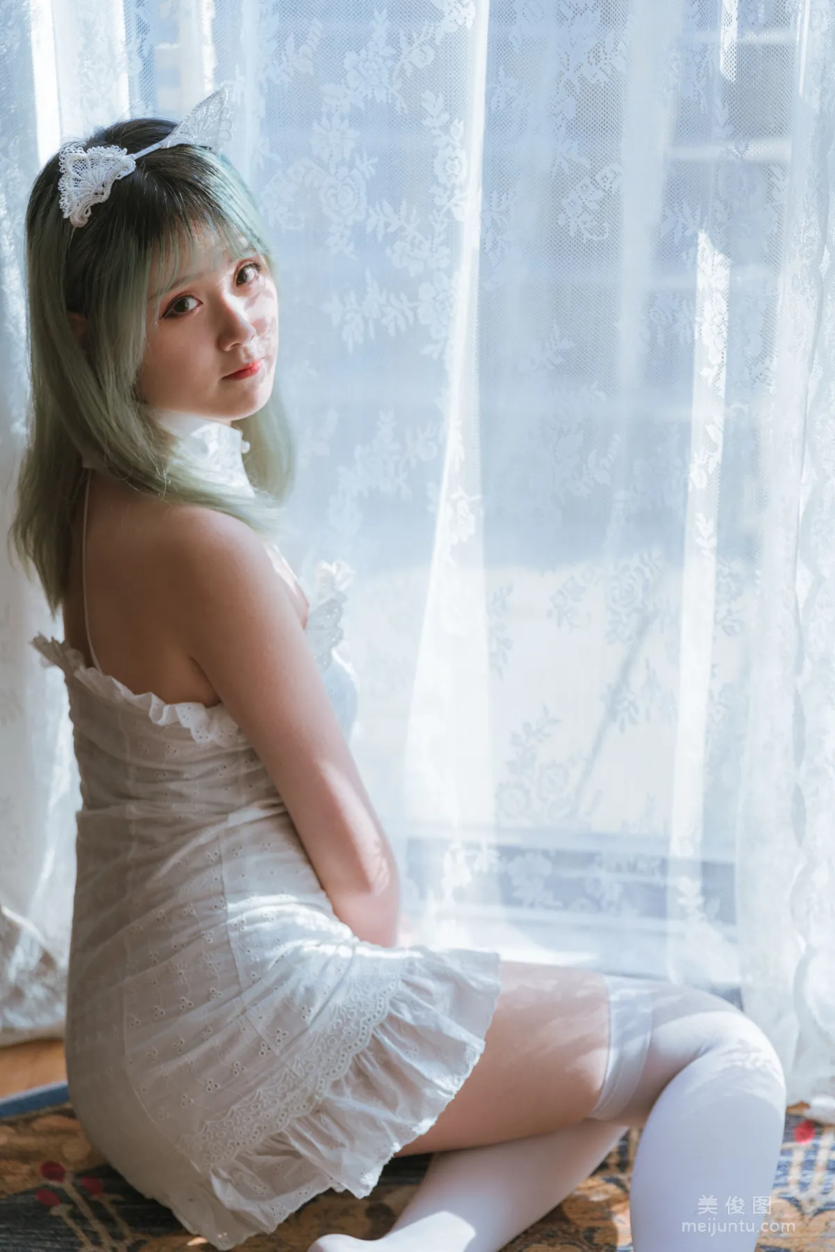 [網紅Coser] Akisoso秋楚楚 《複古》 寫真集 19