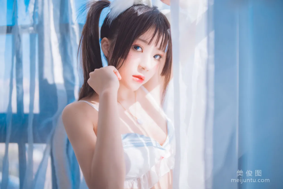 [美女Coser] 桜桃喵 《一隻愛戀》 寫真集 38