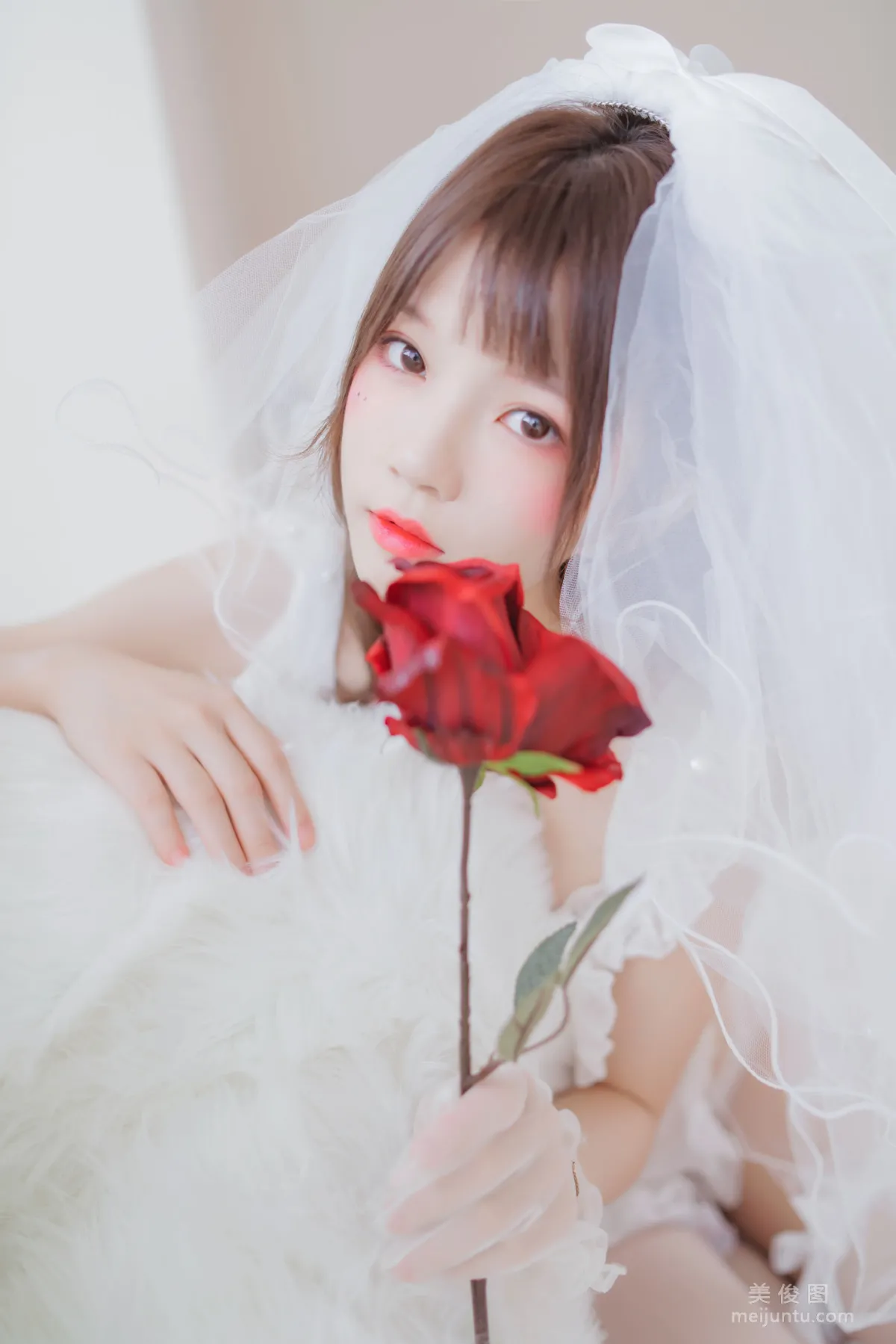 Coser桜桃喵 《轻纱02》 写真集14