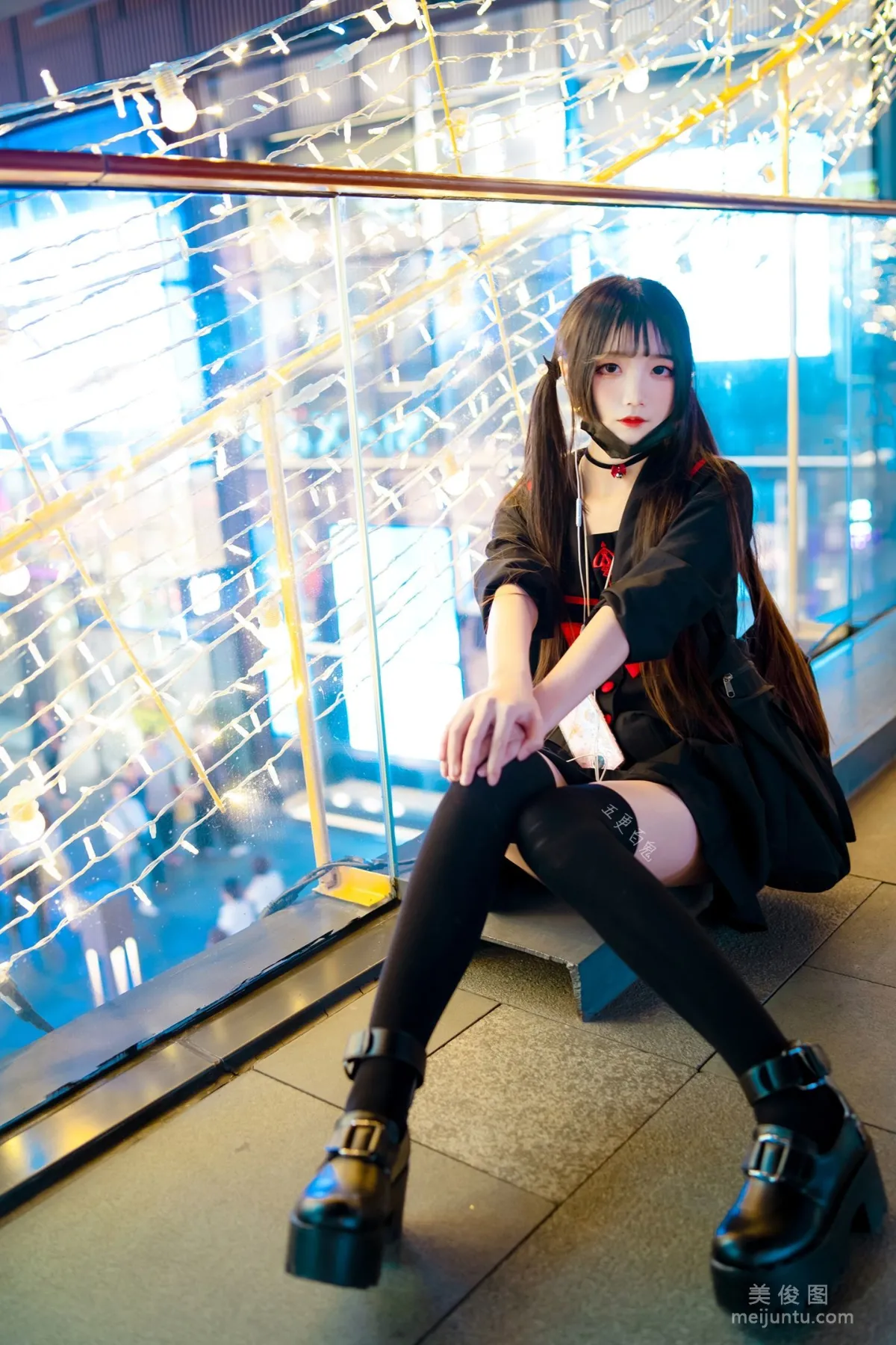 五更百鬼 《制服》 写真集1