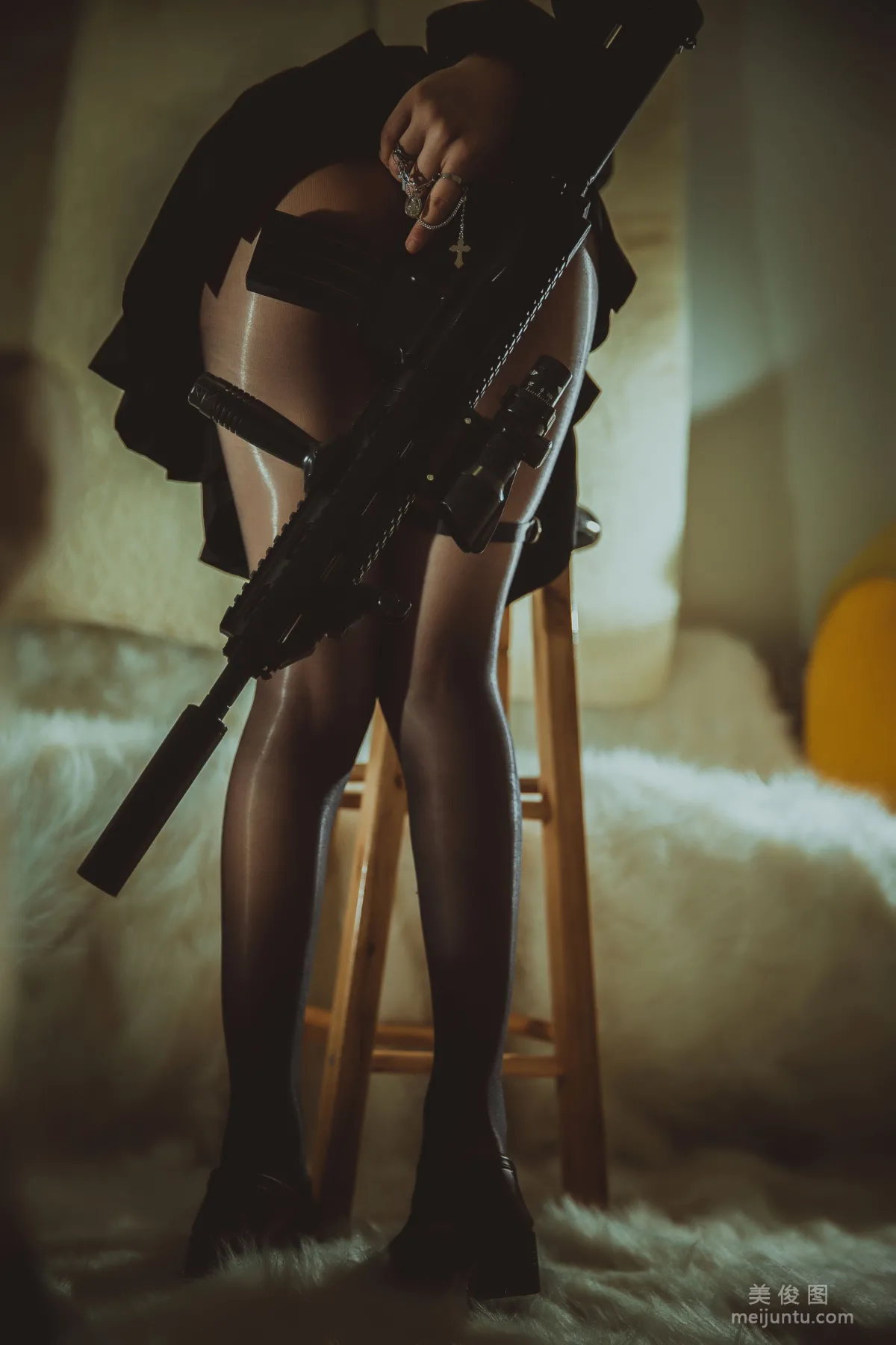 [美女Coser] 起司塊wii 《黑絲足2》 寫真集 22
