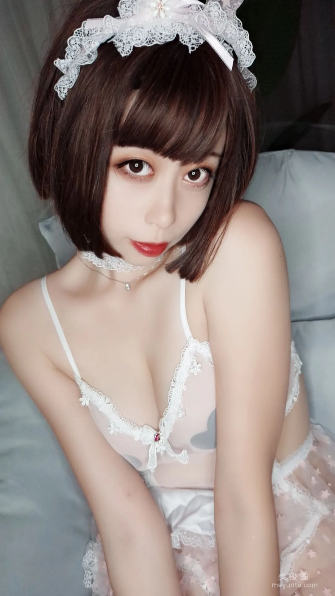 Coser奈汐酱nice 《透明女仆》 写真集22
