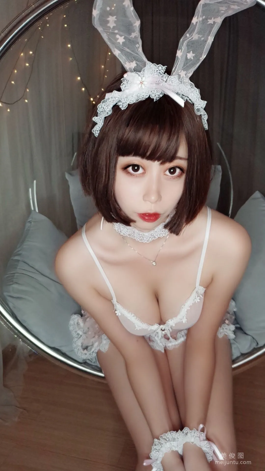 Coser奈汐酱nice 《透明女仆》 写真集6