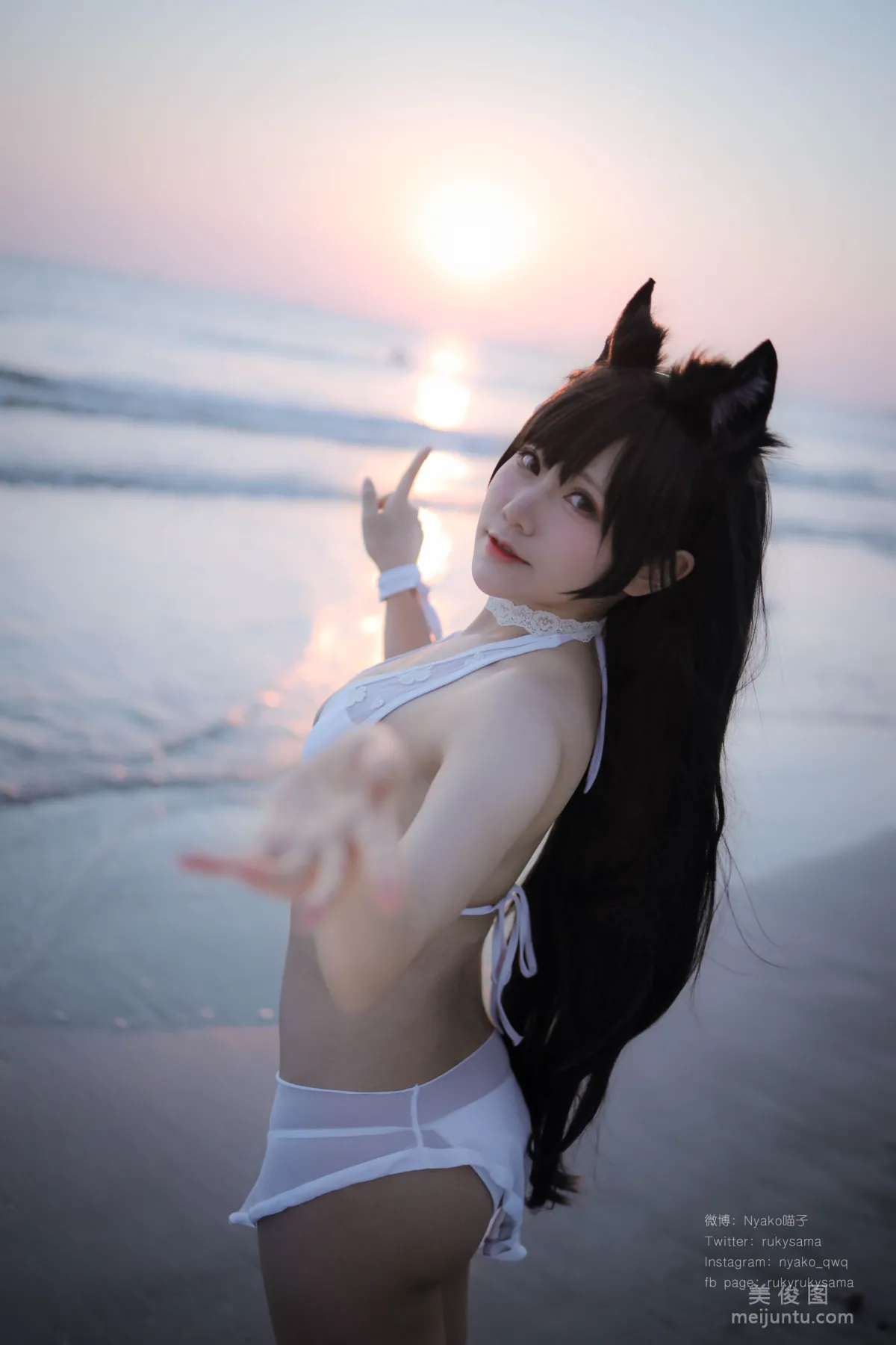 [美女Coser] Nyako喵子 《愛宕泳裝》 寫真集 8