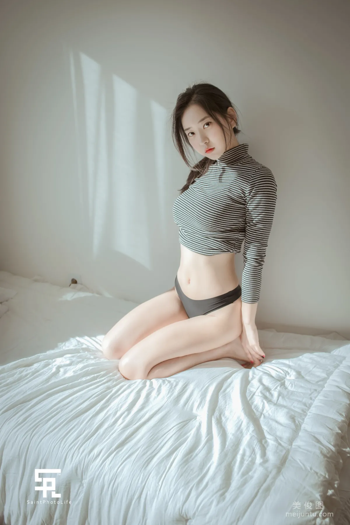 [saintphotolife] 申才恩Zennyrt 《Romance》 寫真集 31