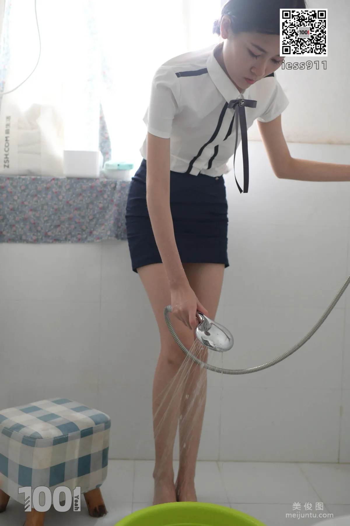 [IESS一千零一夜] 《鄉下的表姐1》 美腳絲足寫真集 76