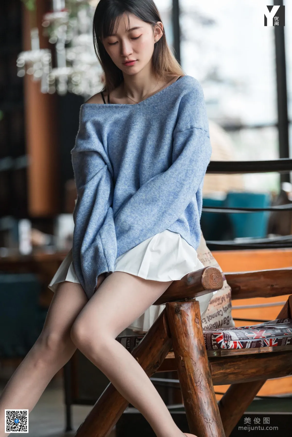[IESS異思趣向] 模特：秋秋《百褶裙少女》 肉絲高跟寫真集 64