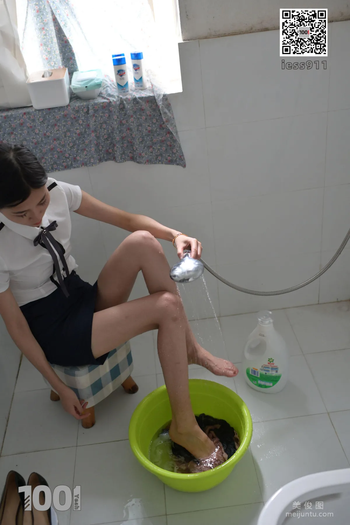 [IESS一千零一夜] 《鄉下的表姐1》 美腳絲足寫真集 96