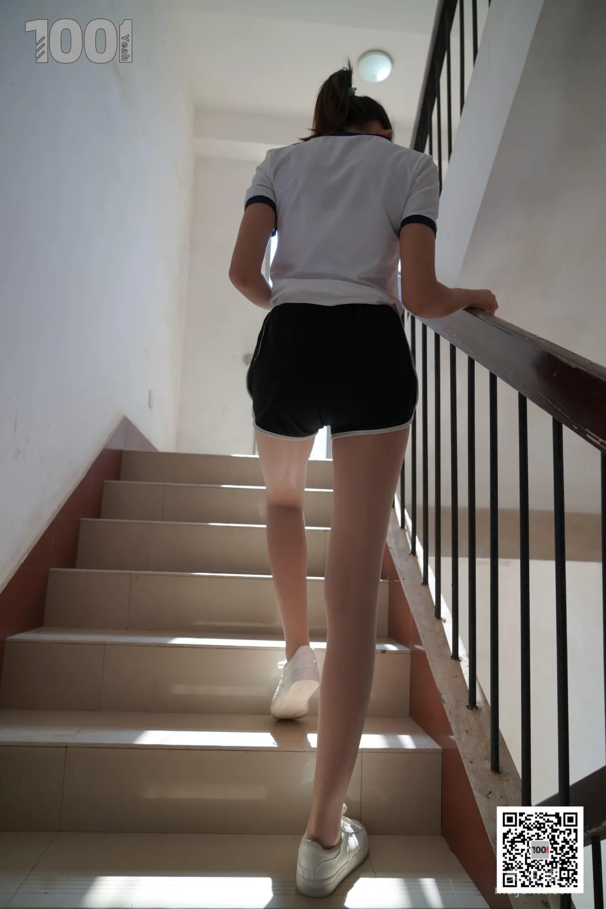 [IESS一千零一夜] 模特：西瓜《擁抱陽光1》 肉絲美腿寫真集 67