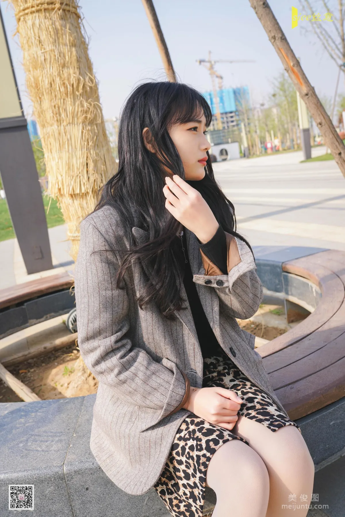 [丝意SIEE] No.439 筠筠 《春潮，摆脱羁绊》 写真集3