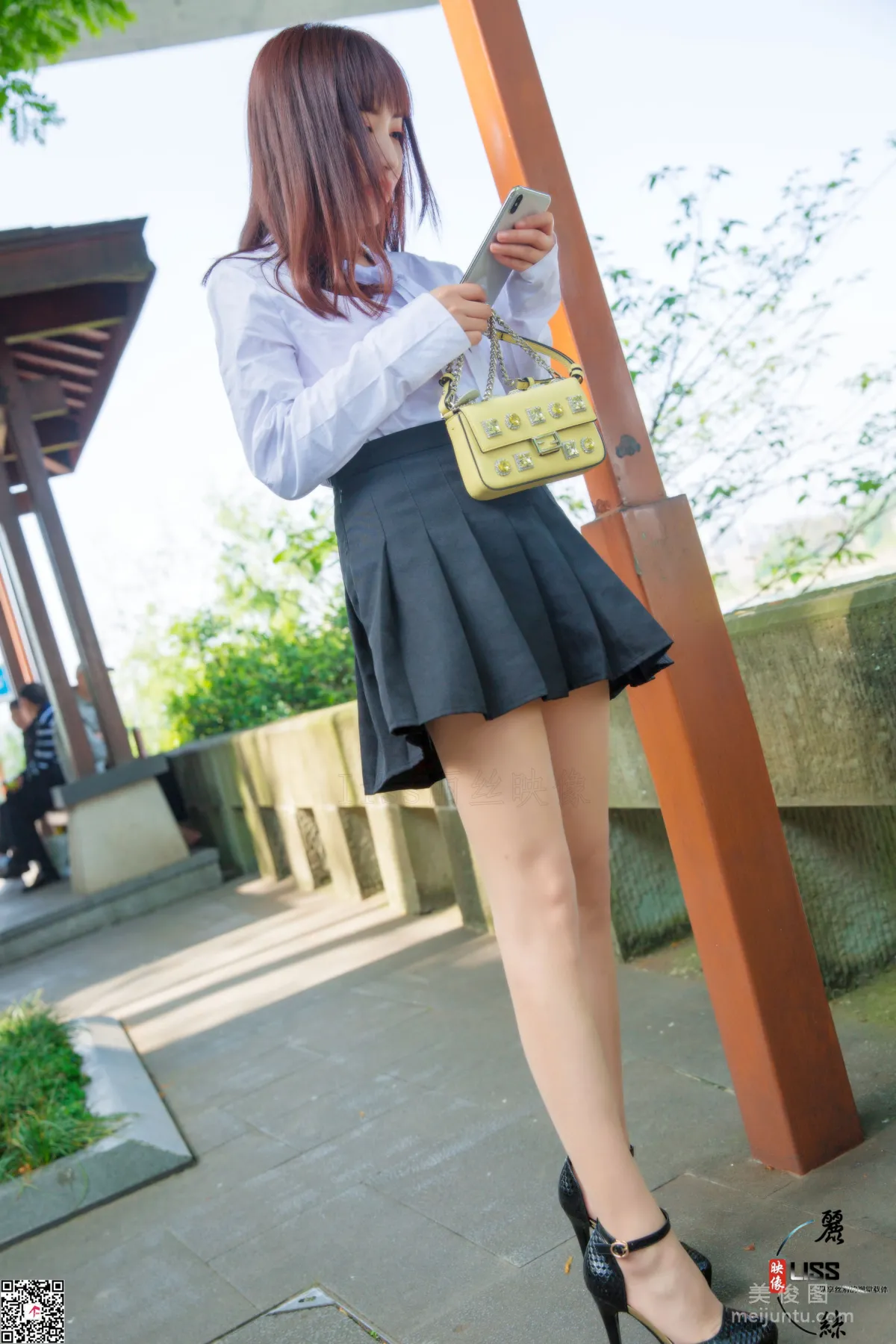 [丽丝映像GIRLISS] 柳嫣 《柳嫣的纯情》 写真集1